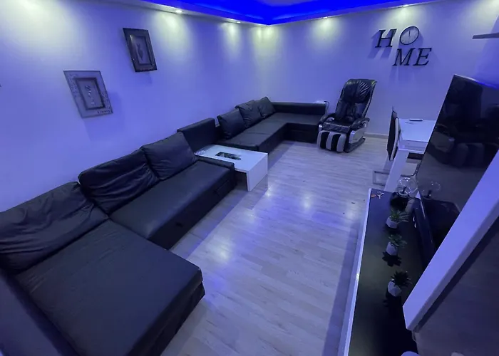Habitaciones Privadas Calle Riojanos